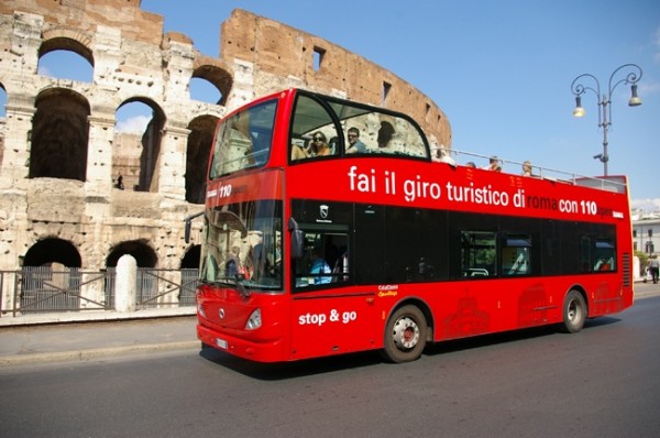 110 bus - Colosseo 110 bus Colosseo 600x398 Hop On/Hop Off Buses in Rome