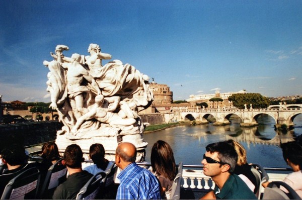 110 bus - Ponte VE 110 bus Ponte VE 600x398 Hop On/Hop Off Buses in Rome