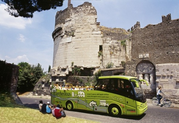 archeous Bus - appian way archeous Bus appian way 600x413 Hop On/Hop Off Buses in Rome