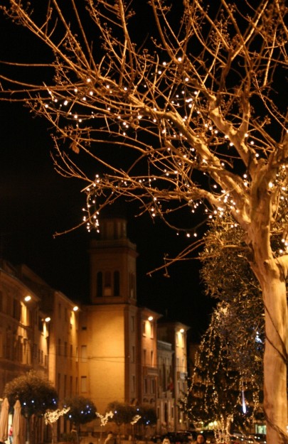 Piazza Mazzini 405x625 Holiday Events in Rome
