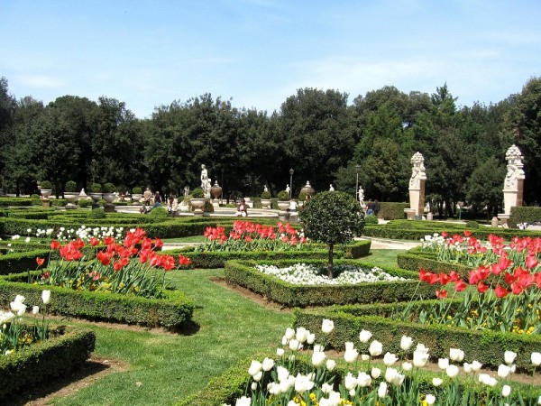 gardens gardens 600x450 Galleria Borghese