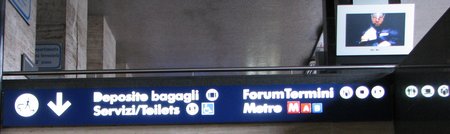 Signage in Roma Termini IMG 3552