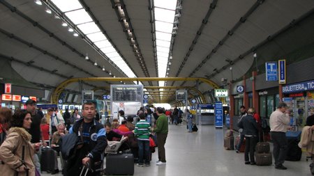 img 3865 The Train Station at the Rome Airport (FCO)