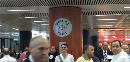 Meetig Point at Terminal 3 Arrivals IMG 4137