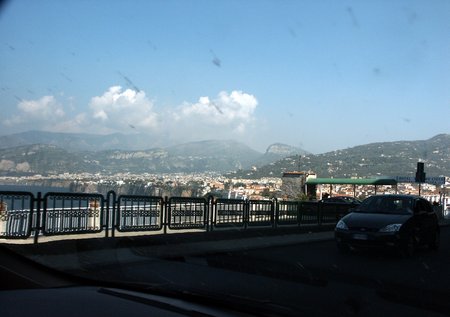 Sorrento highway PICT0407