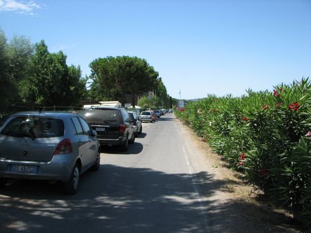 Lake Bracciano parking IMG 4761
