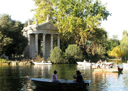 The Lake at Villa Borghese IMG 2344