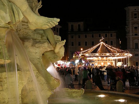 Roman Holidays! Navona XMAS Market 3