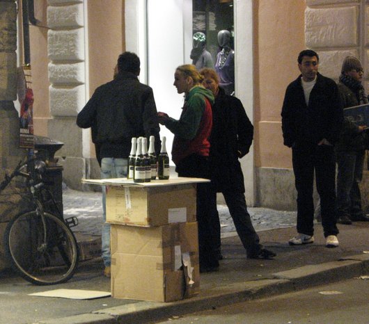 Roman Holidays! Rome New Year's Eve vendor