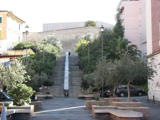 Staircase to Viale Vaticano IMG 6001