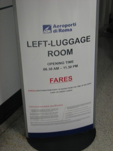 IMG 0588 375x500 Take My Luggage &ndash; Please!