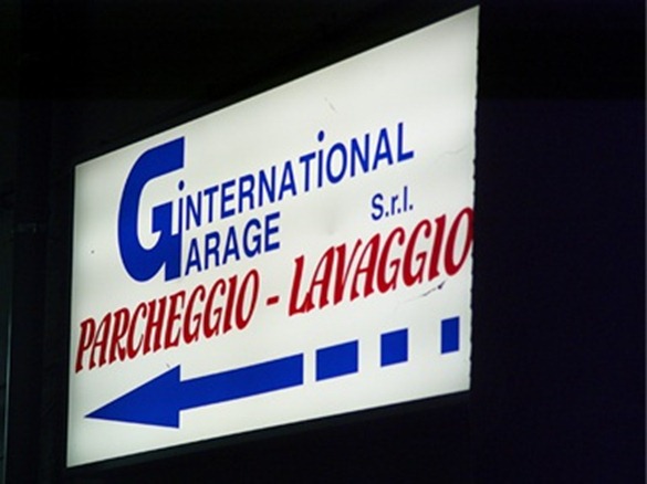 IntrenationalGarage thumb1 Parking in Rome!