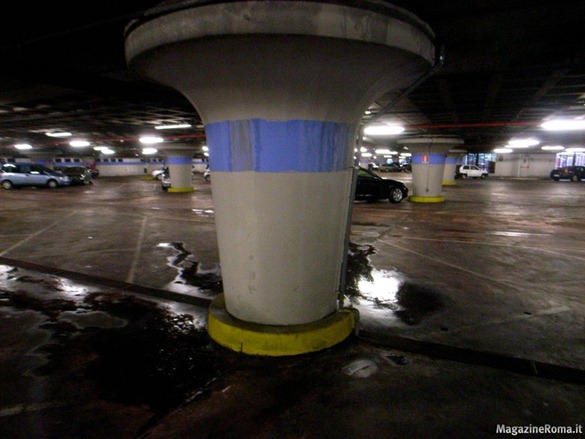 VBgaragemagazineRoma.it thumb1 Parking in Rome!
