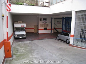 pEroi2 thumb1 Parking in Rome!