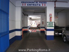pTuscolo2 thumb1 Parking in Rome!
