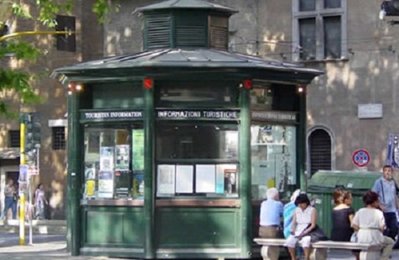 PITRoma1 thumb Tourist Information Booths