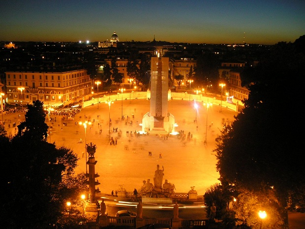piazza di popolo  Rome at Night