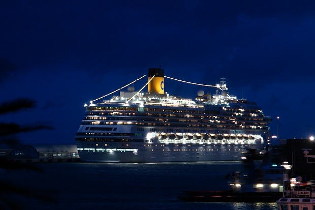 Civita - Ship out! CivitaShipout Traveling from Rome to Civitavecchia