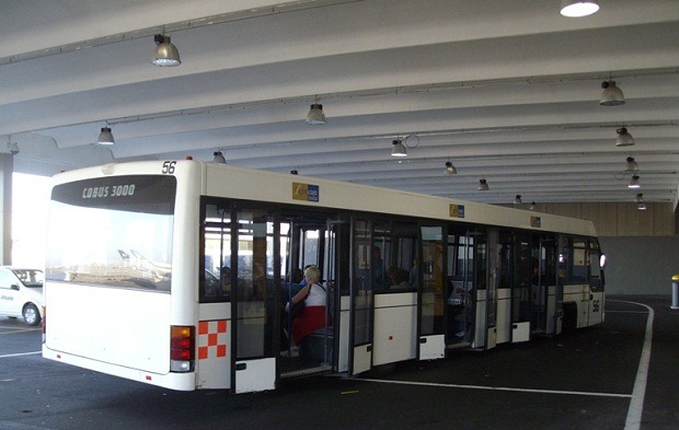 Terminal5FCOairsidebus2 thumb Terminal 5 at FCO
