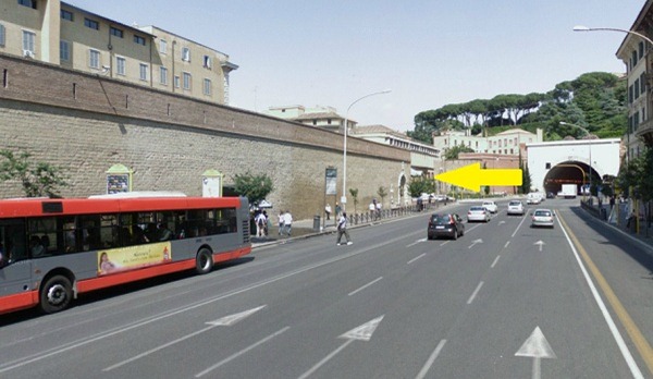 64p.zastaziones.pietro15cavalleggeris.pietrophoto02 thumb Bus 64 to Piazza Stazione San Pietro 