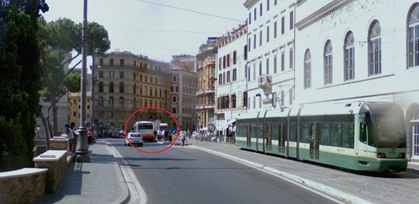 64termini11torreargentinaphoto01 thumb Bus 64 to Roma Termini