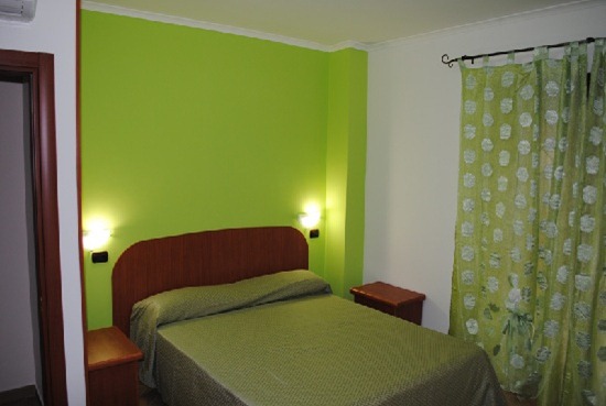 BBInsulaPortus thumb Hotels and B&B&rsquo;s near the FCO Airport