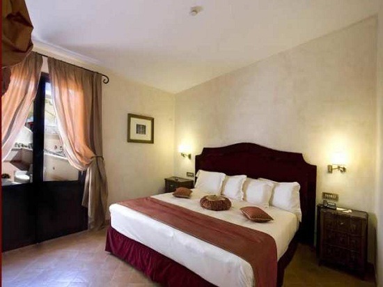 DonnaCamillaSavelli4 thumb Best Hotels and B&B&rsquo;s in Trastevere