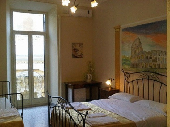TrastevereSuites8 thumb Best Hotels and B&B&rsquo;s in Trastevere