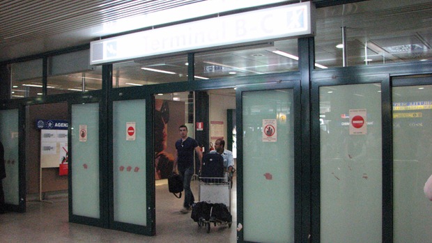 IMG 4138 thumb Terminal 3 Arrivals at Fiumicino Airport