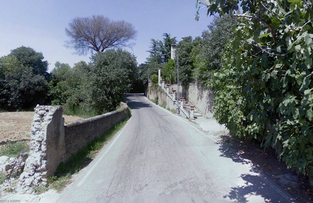 ViaVillaAdriana1 thumb How to Get to Villa Adriana