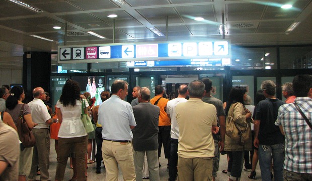IMG 0572 thumb Transportation Options From Fiumicino Airport (FCO) to the City of Rome