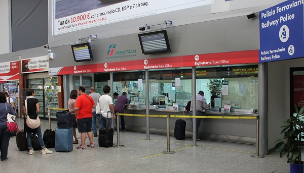 IMG_4434a FCO Trenitalia counter IMG 4434a FCO Trenitalia counter Leonardo Express – The Trenitalia Nonstop Train to the Fiumicino (FCO) Airport