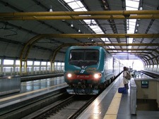 fiumicinotrains1 thumb Transportation Options From Fiumicino Airport (FCO) to the City of Rome