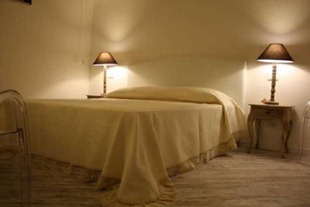 Domus Lina thumb Hotels and B&B&rsquo;s near the FCO Airport