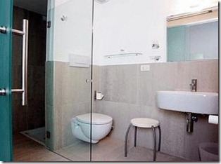 Enjoy Bed And Breakfast 2 thumb Hotels and B&B&rsquo;s near Roma Termini