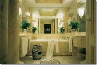 Hassler 2 thumb The Best Hotels and B&B&rsquo;s Around the Spanish Steps