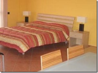 Residence La Maison Jolie 2 thumb Hotels and B&B&rsquo;s near the FCO Airport