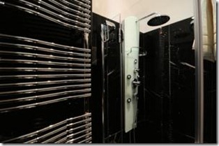 Suite della Vite Guest House 2 thumb The Best Hotels and B&B&rsquo;s Around the Spanish Steps