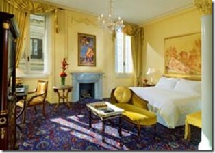 st. regis 2 thumb Hotels and B&B&rsquo;s near Roma Termini