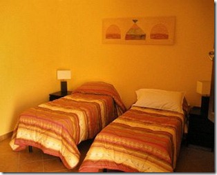venere La Maison Jolie 3 thumb Hotels and B&B&rsquo;s near the FCO Airport