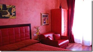 venere cromata 1 thumb Hotels and B&B&rsquo;s near Roma Termini