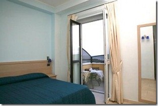 venere del mare 2 thumb Hotels and B&B&rsquo;s near the FCO Airport
