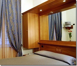 venere domus praetoria 4 thumb Hotels and B&B&rsquo;s near Roma Termini