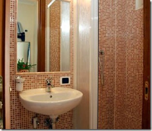 venere hotel maryelen 4 thumb Hotels and B&B&rsquo;s near Roma Termini