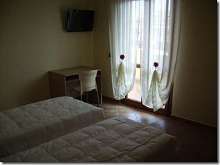 venere il Veliero 1 thumb Hotels and B&B&rsquo;s near the FCO Airport