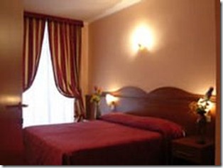 venere inn giovny 1 thumb Hotels and B&B&rsquo;s near Roma Termini