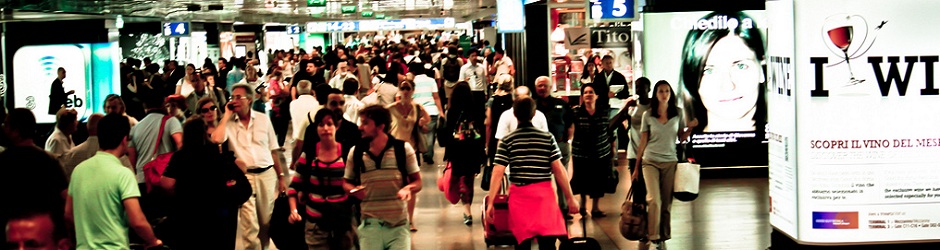 124 Header - FCO Airport crowds