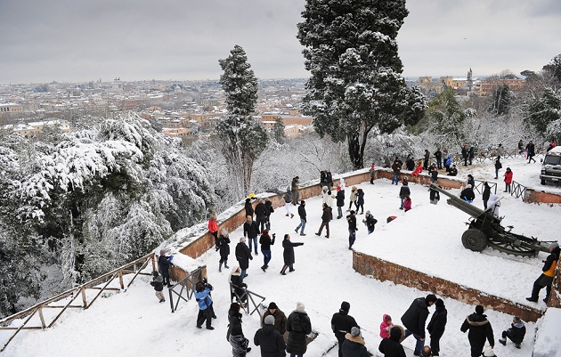 2012-02 Janiculum Hill - Rome in Snow 2012 02 Janiculum Hill Rome in Snow Snow in Rome February 2012!