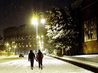 Colossseo snow thumbnail Events in Italy