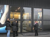 market prada Dining & Shopping